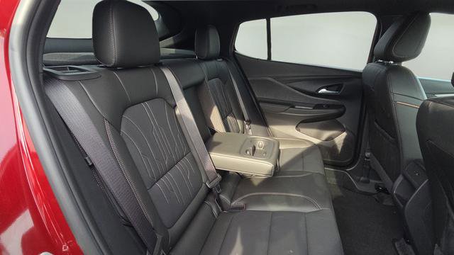 Used 2025 Buick Envista Avenir image 19