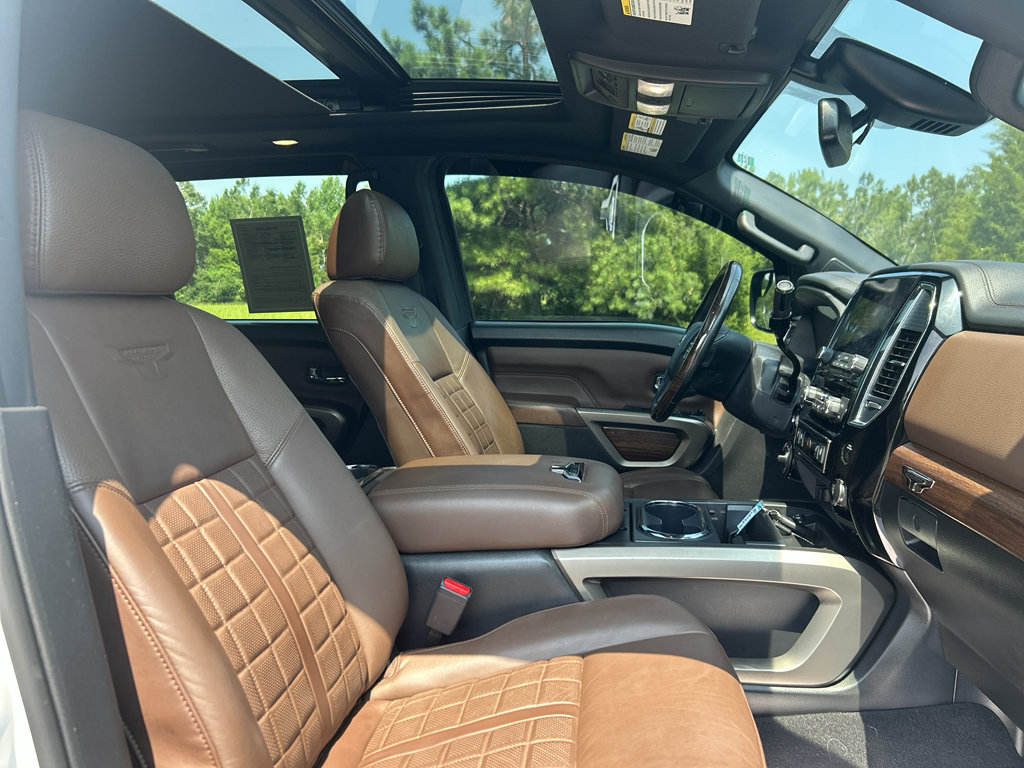 Used 2021 Nissan Titan Platinum Reserve w/ Moonroof Package AWD/4WD image 10
