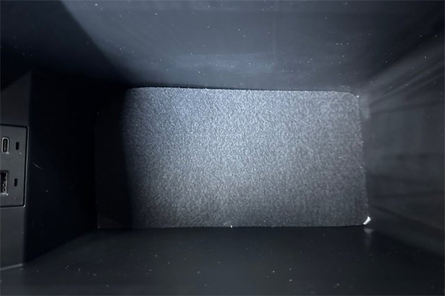 Used 2021 Toyota Camry XSE image 33