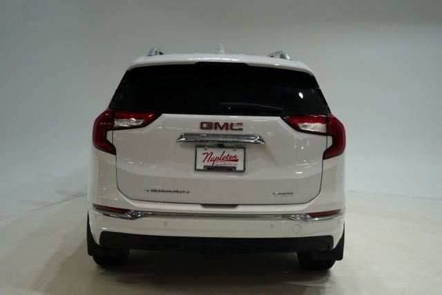 Used 2022 GMC Terrain Denali image 7