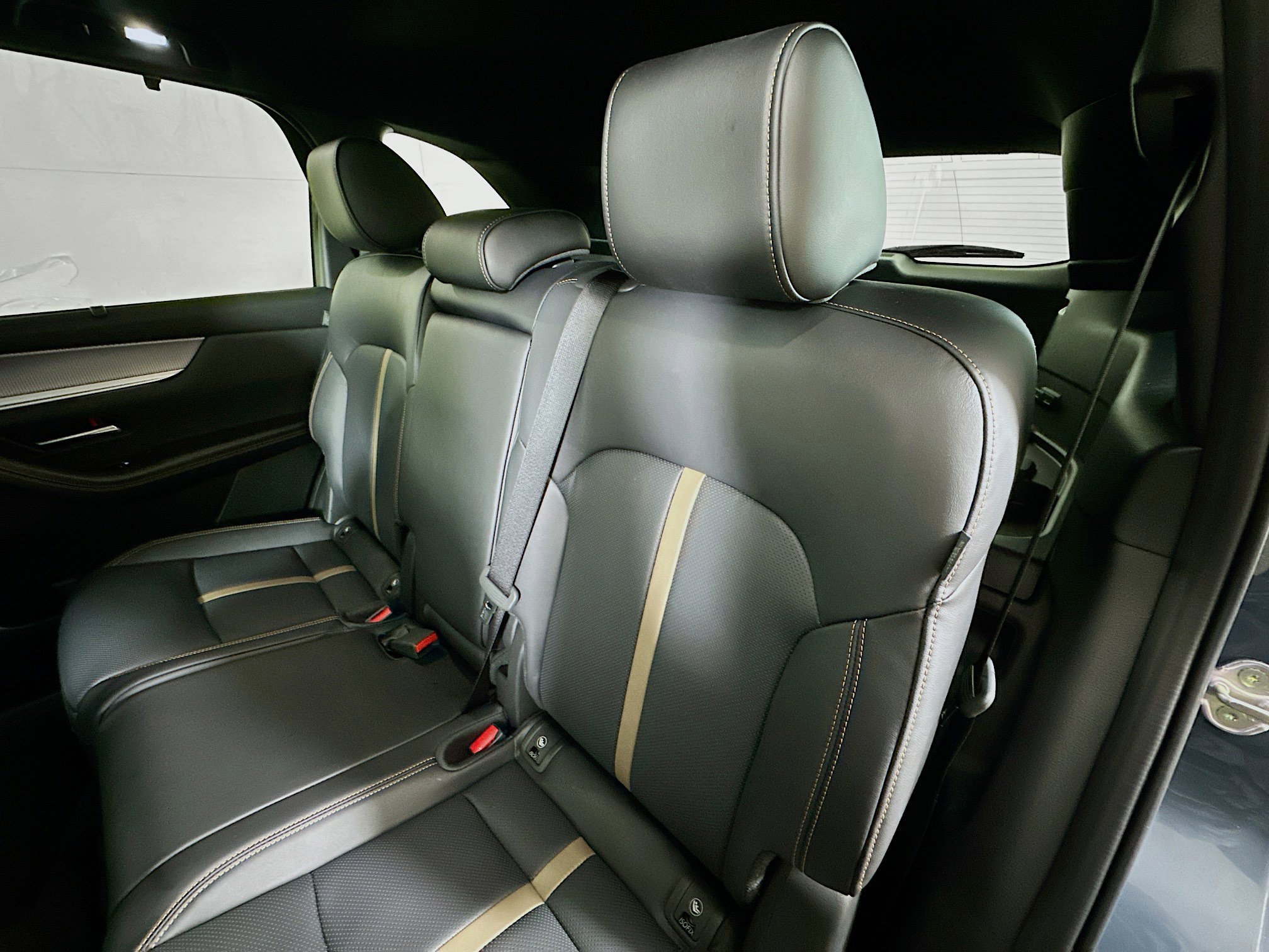 Used 2025 MAZDA CX-70 3.3 Turbo S w/ Premium Package image 24