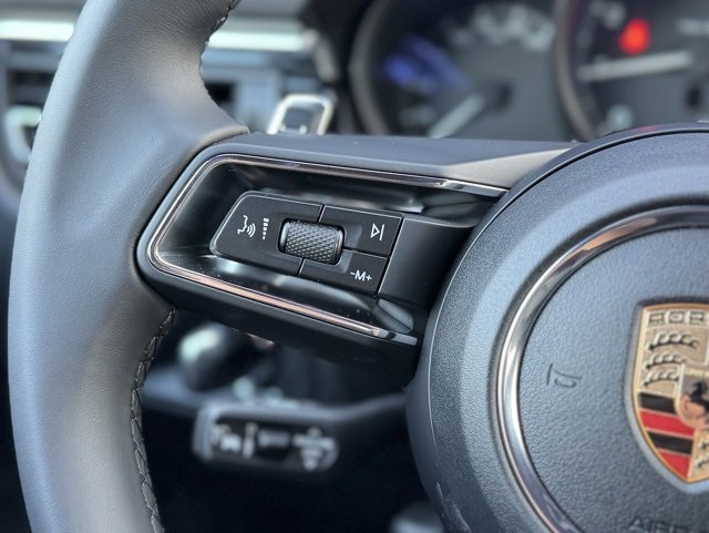 New 2026 Porsche Macan image 16