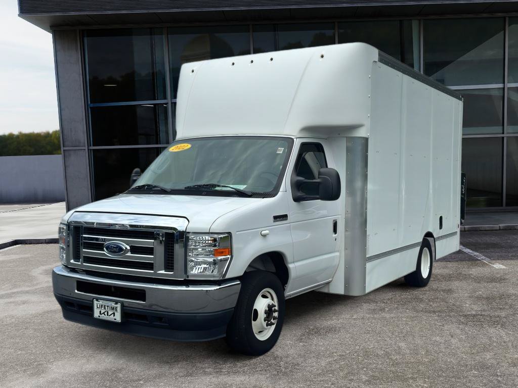 Used 2022 Ford E-350 and Econoline 350 Super Duty w/ Power Windows & Locks Group