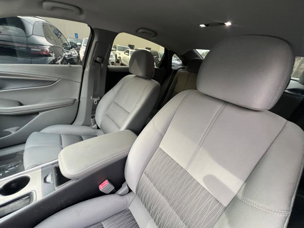 Used 2016 Chevrolet Impala LS FWD image 11