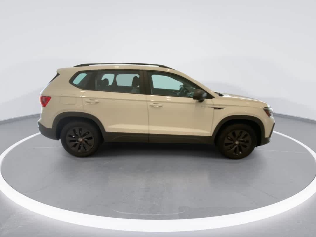 Used 2022 Volkswagen Taos S AWD/4WD image 9