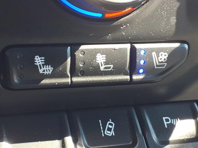 Certified 2021 Chevrolet Silverado 2500 LTZ w/ LTZ Premium Package image 18