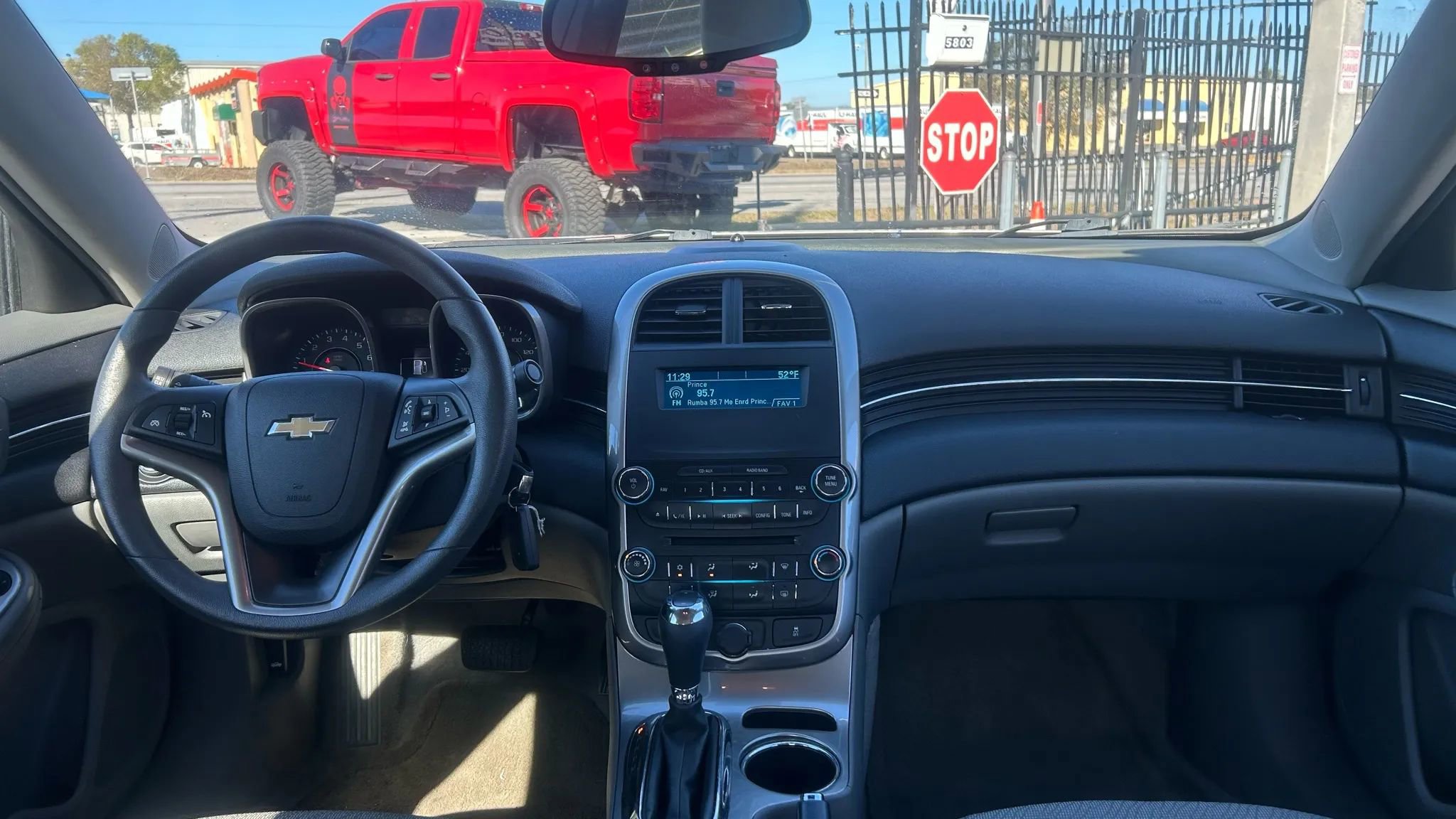 Used 2014 Chevrolet Malibu LS FWD image 13