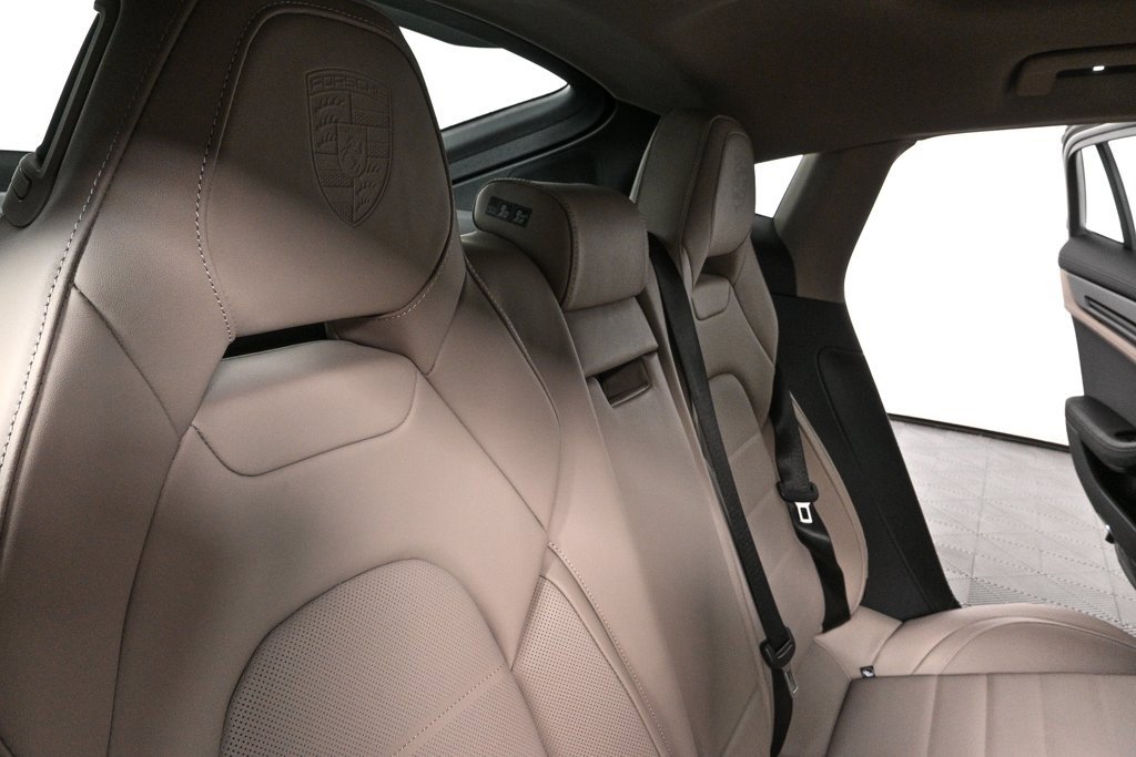 New 2026 Porsche Panamera 4 image 22