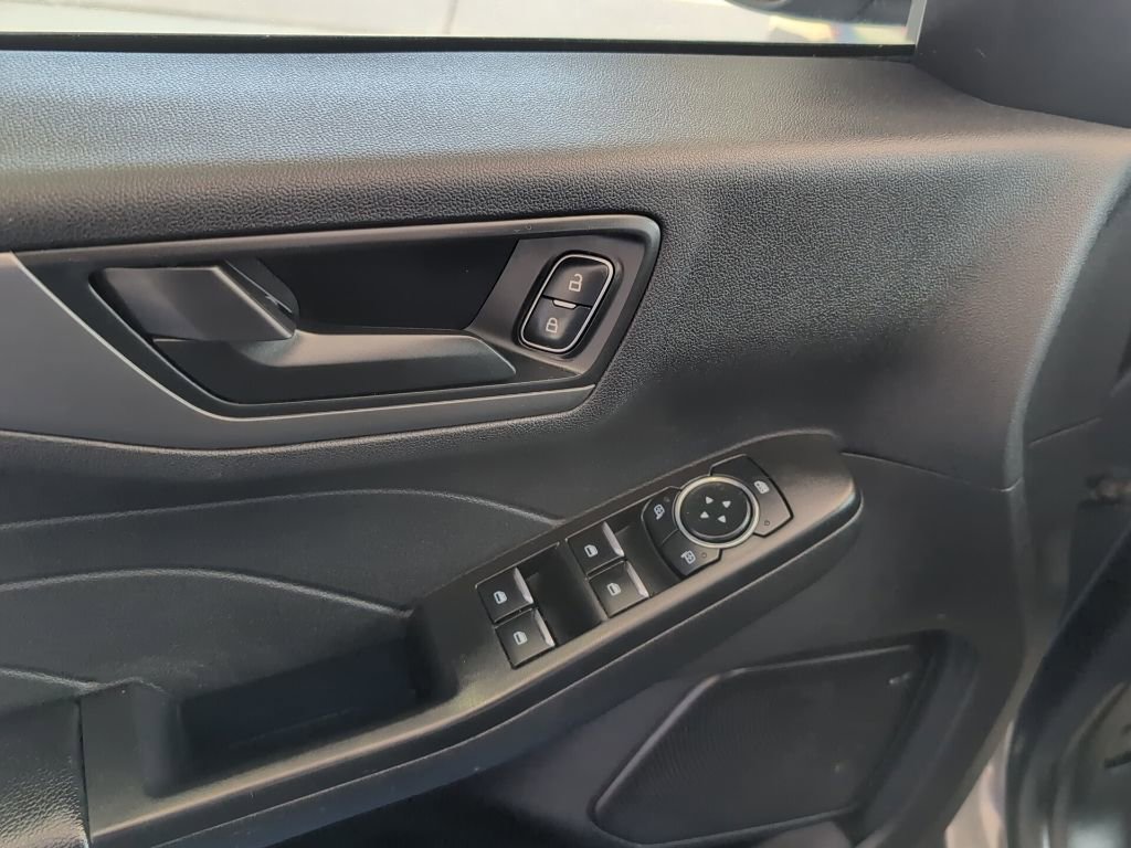 Used 2023 Ford Escape Active w/ Tech Pack #1 AWD/4WD image 15