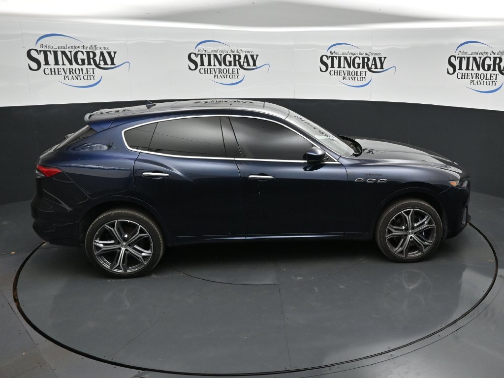Used 2023 Maserati Levante Modena AWD/4WD image 25
