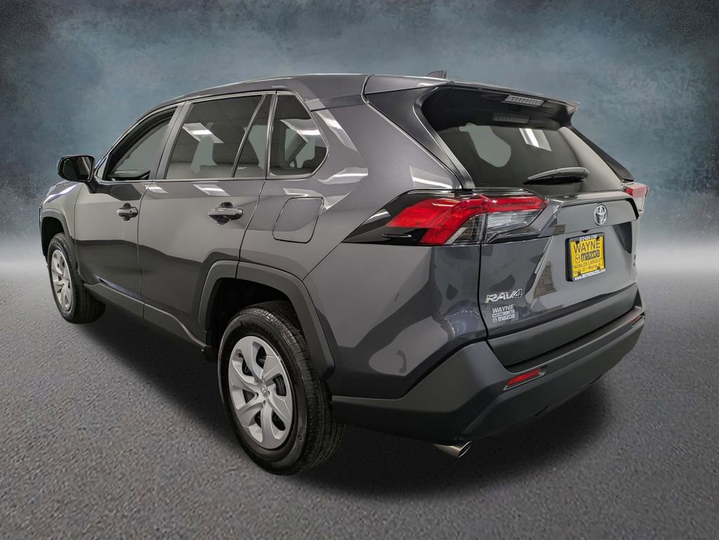 Used 2025 Toyota RAV4 LE image 7