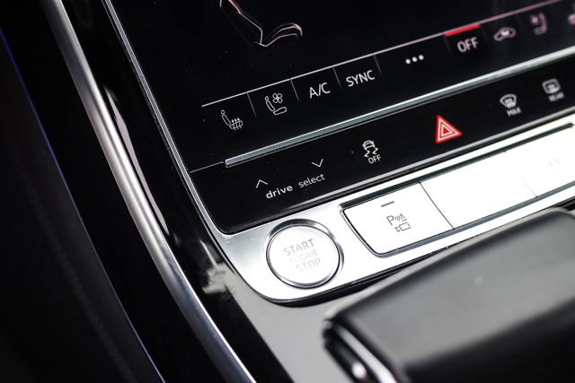 Used 2019 Audi A8 L 3.0T w/ Lighting Package image 21