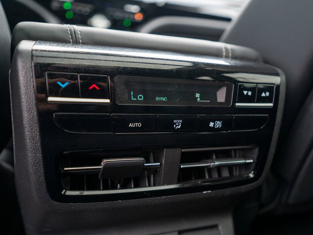 Certified 2024 Acura MDX SH-AWD w/ Technology Package image 45