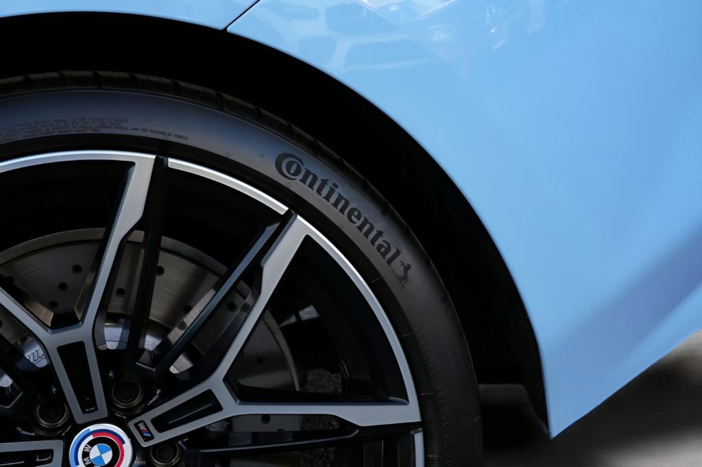 Used 2023 BMW M2 w/ Lighting Package image 86