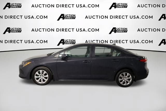 Used 2025 Toyota Corolla LE FWD image 6
