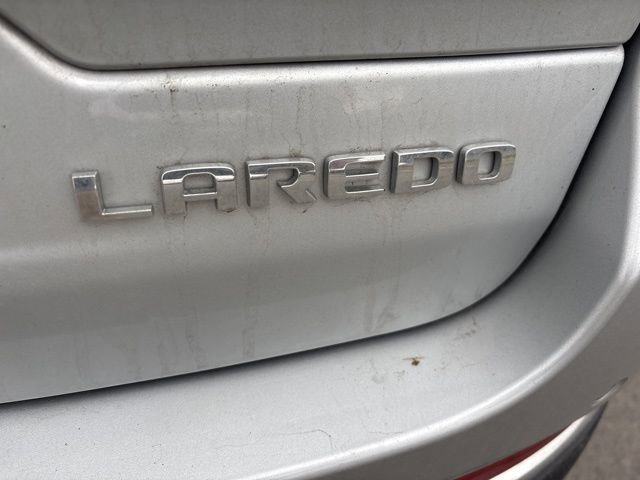 Used 2024 Jeep Grand Cherokee Laredo X image 16