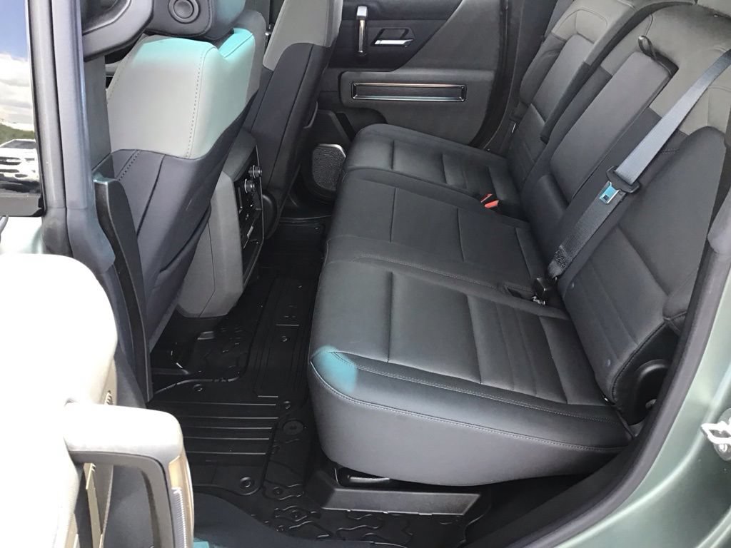 Used 2024 GMC Hummer EV 3X AWD/4WD image 14