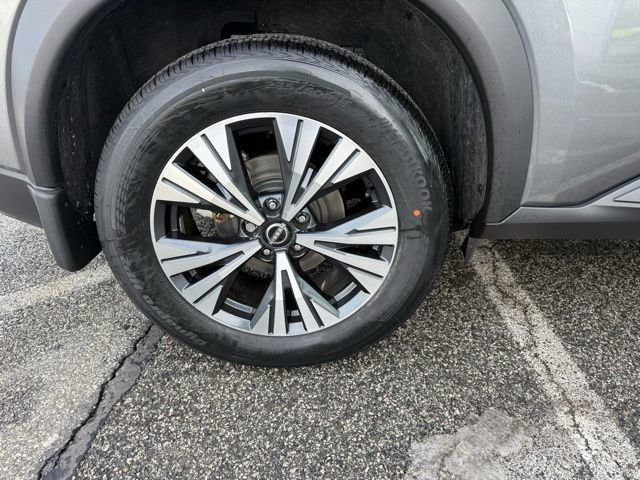Certified 2023 Nissan Rogue SV w/ SV Premium B Package image 11