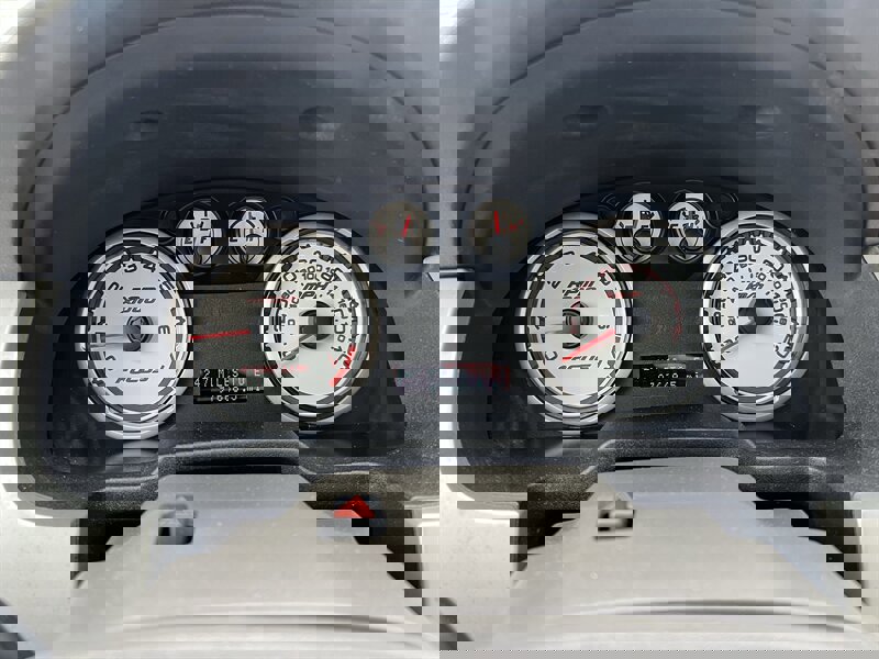 Used 2011 Ford Focus SEL w/ 301A Rapid Spec Order Code image 19