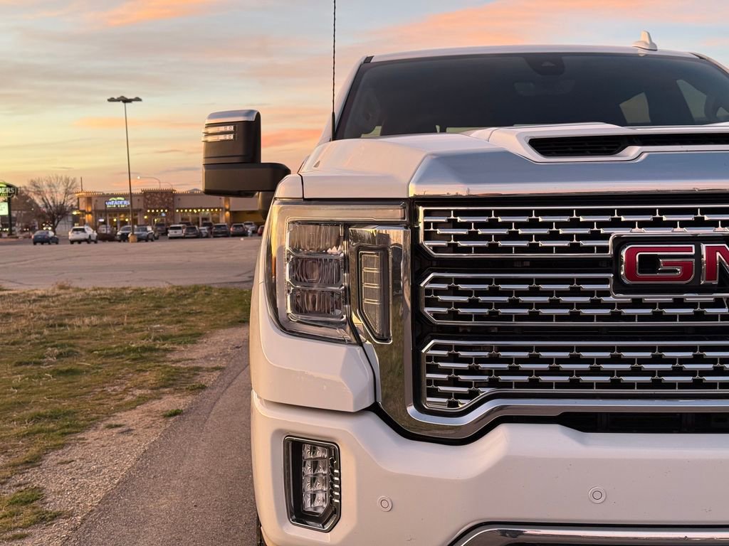 Used 2020 GMC Sierra 2500 Denali w/ Denali Ultimate Package image 4