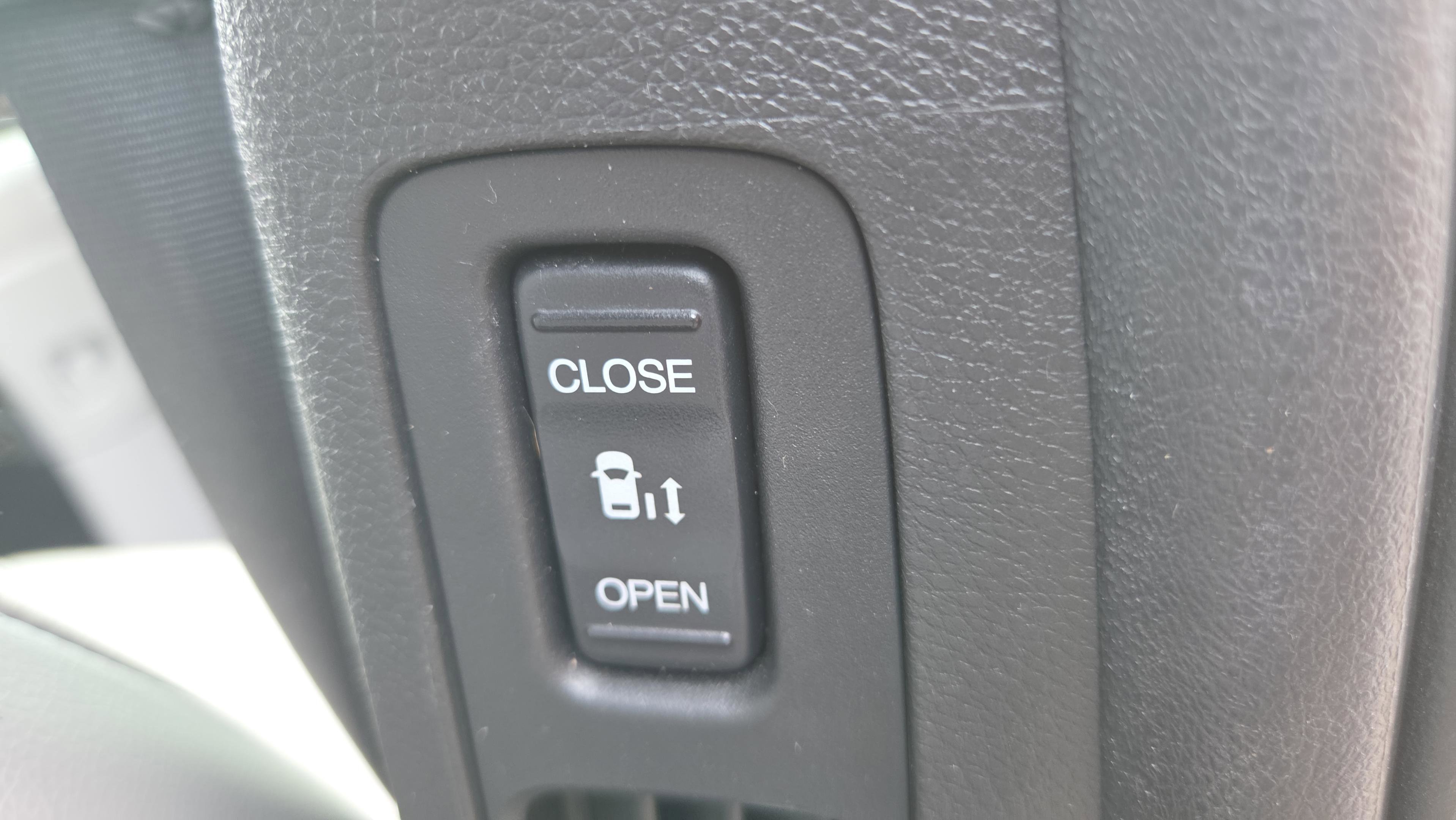 Certified 2024 Honda Odyssey EX-L image 24