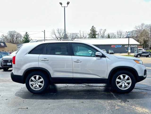 Used 2013 Kia Sorento LX image 8