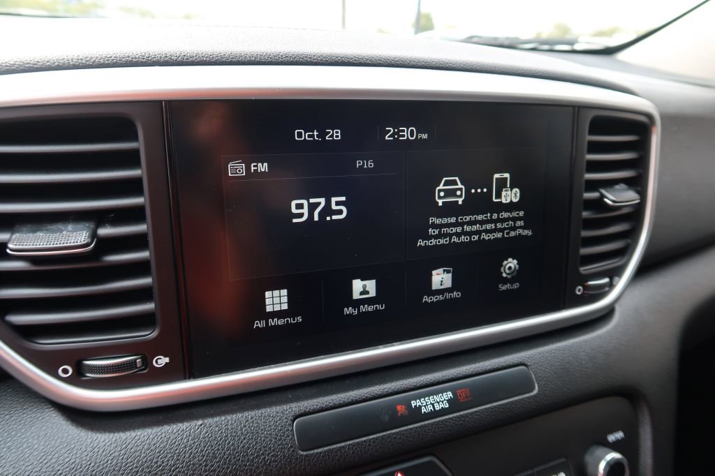 Used 2021 Kia Sportage LX image 13