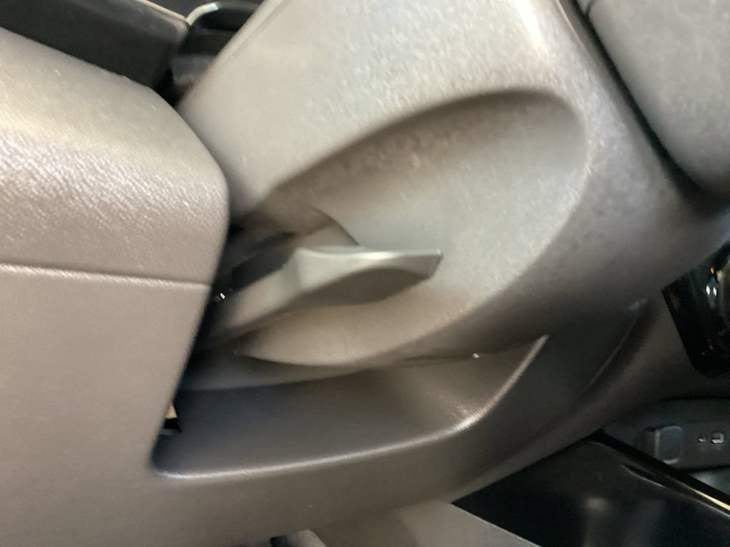 Used 2026 Chevrolet Trax RS FWD image 63