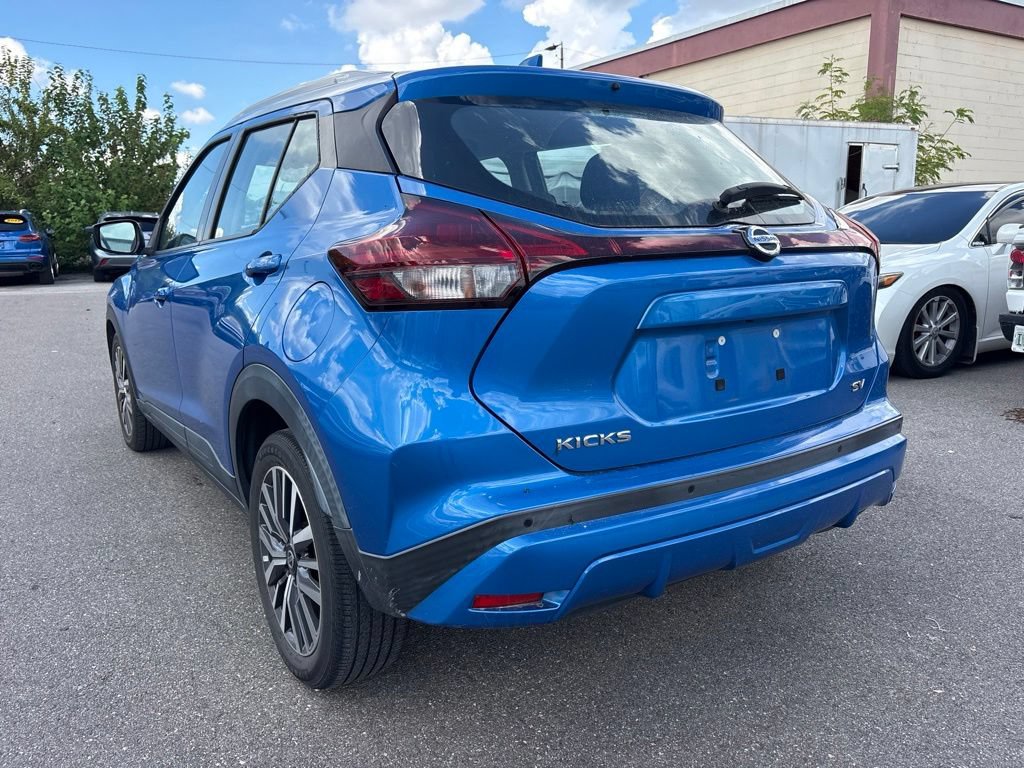 Used 2021 Nissan Kicks SV FWD image 5