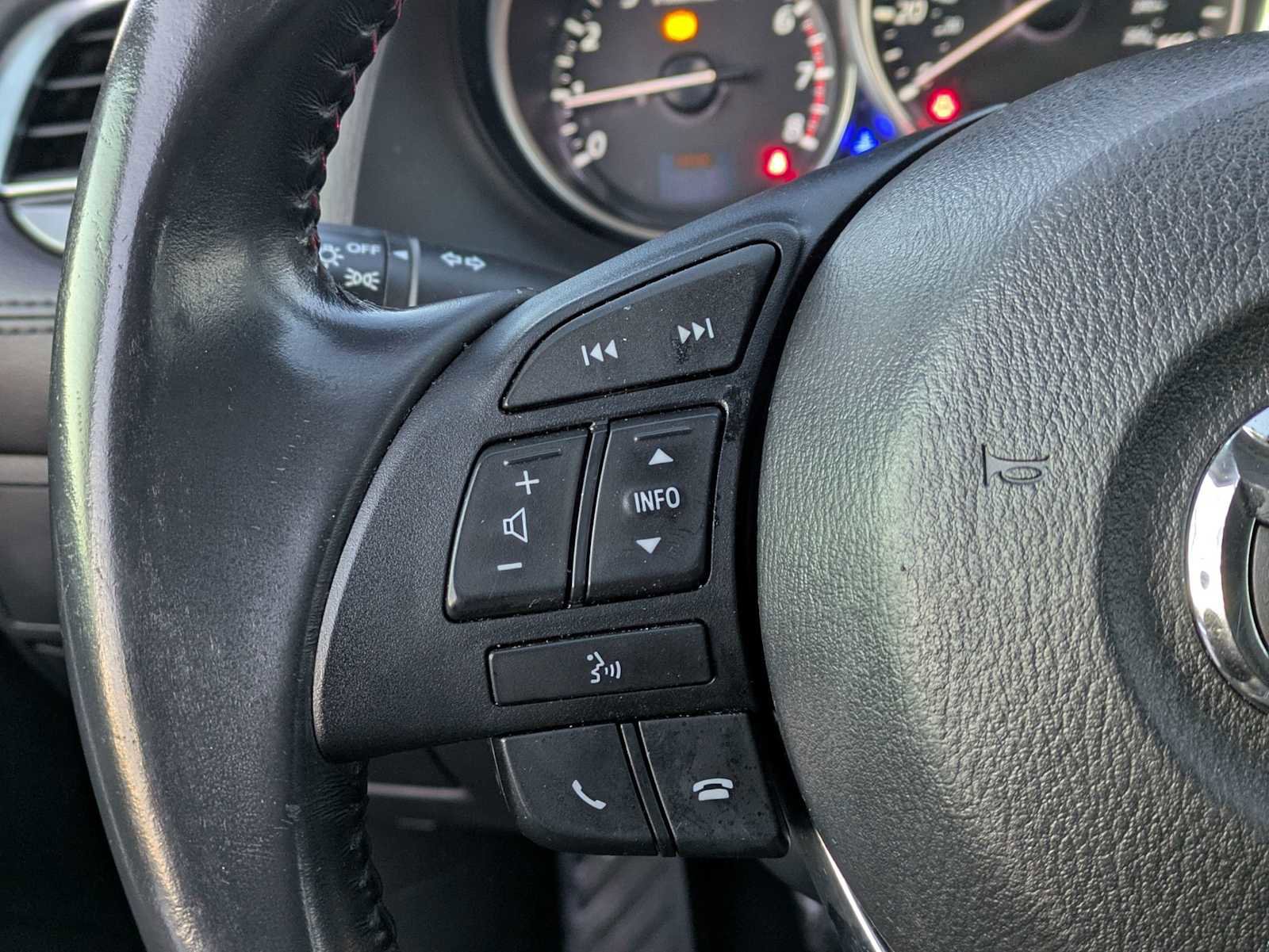 Used 2016 MAZDA MAZDA6 Touring image 22