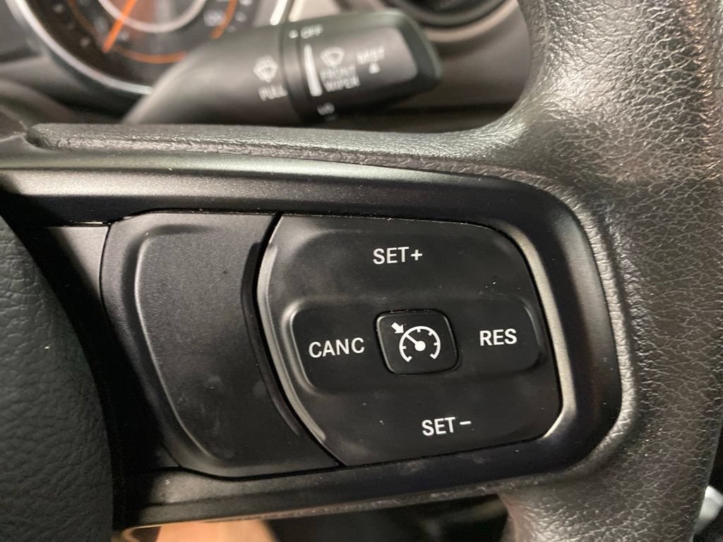 Used 2019 Jeep Wrangler Sport AWD/4WD image 30