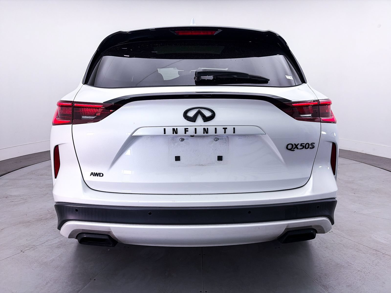Used 2023 INFINITI QX50 Sport AWD/4WD image 14
