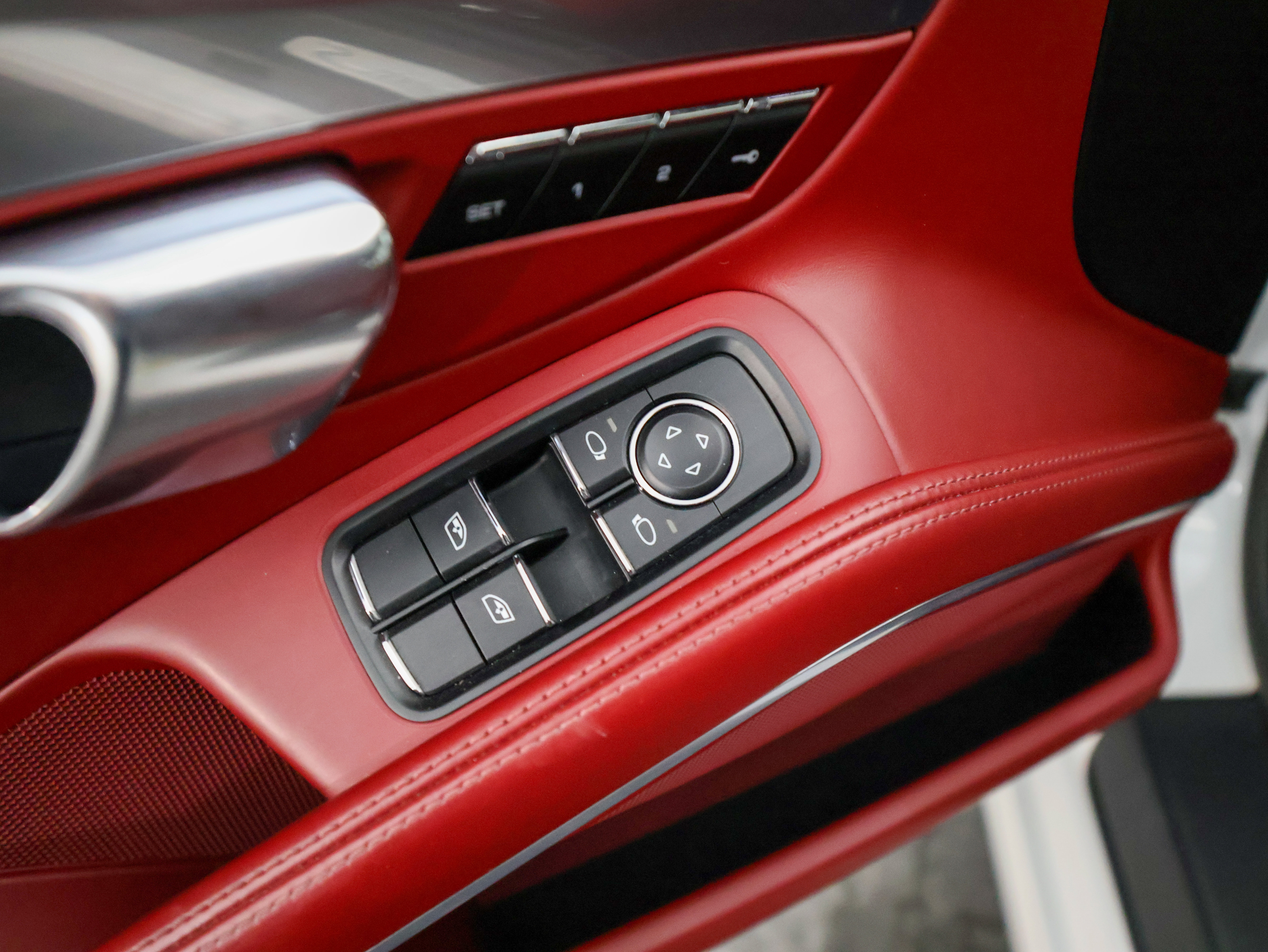 Used 2017 Porsche 911 Carrera S image 20