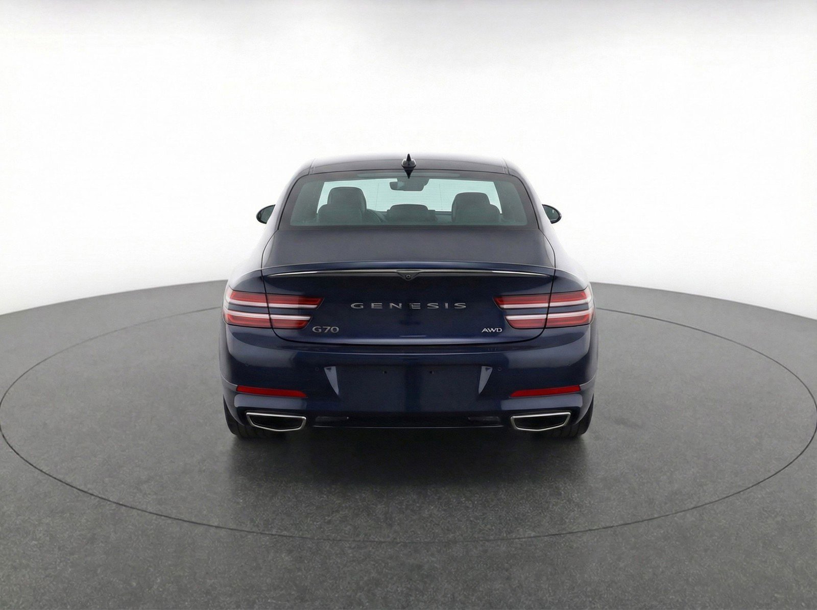 Used 2025 Genesis G70 2.5T image 7