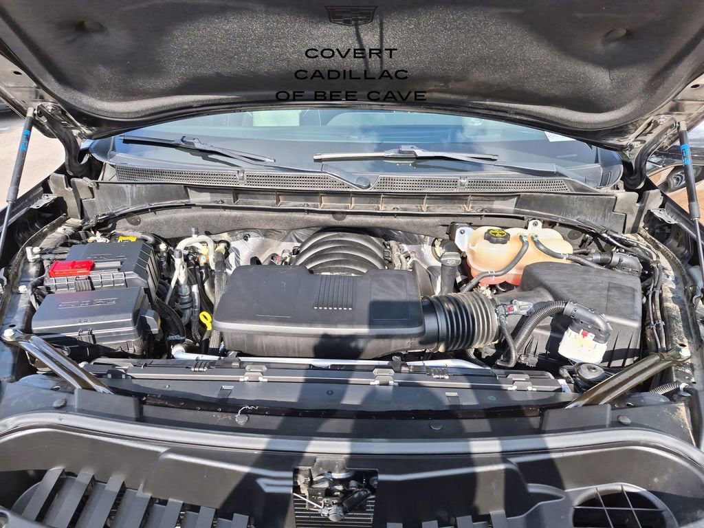 Used 2024 Cadillac Escalade Sport w/ LPO, ONYX Package image 17