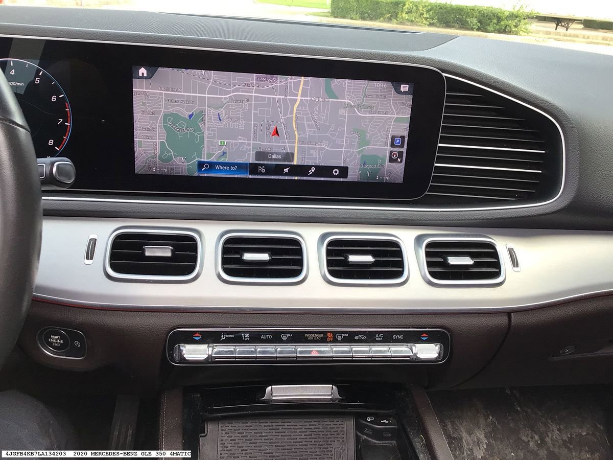 Used 2020 Mercedes-Benz GLE 350 4MATIC image 10