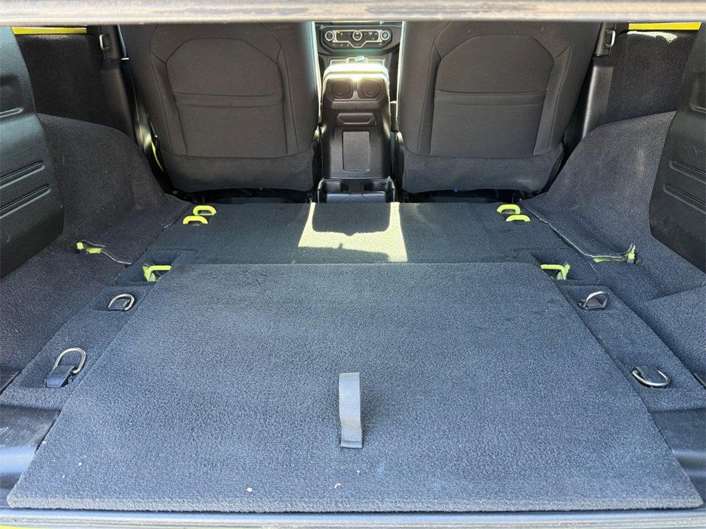 Used 2022 Jeep Wrangler Willys image 14