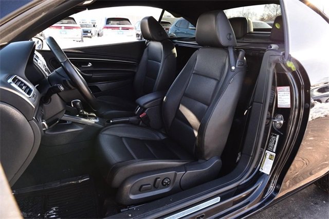 Used 2014 Volkswagen Eos w/ Sport Package image 17
