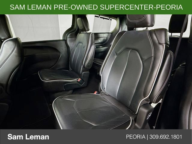 Used 2025 Chrysler Pacifica Limited FWD image 25