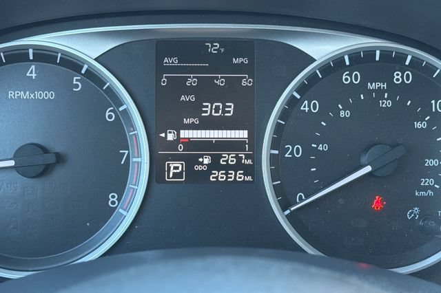 Certified 2025 Nissan Kicks Play S FWD image 30