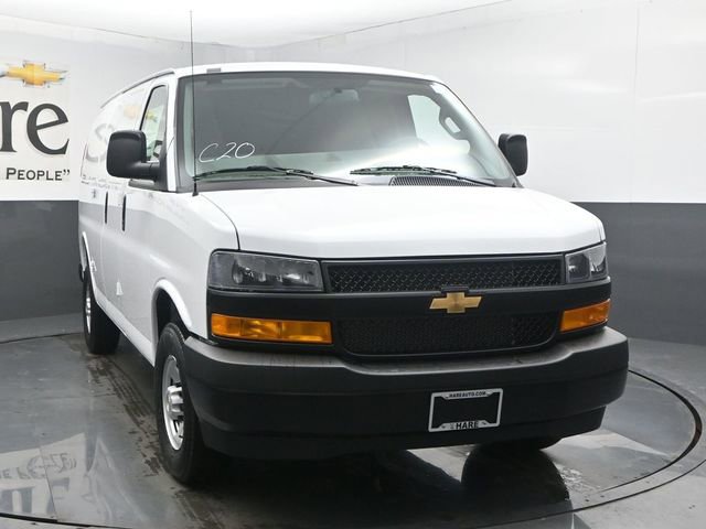 New 2026 Chevrolet Express 2500 w/ Driver Convenience Package image 30