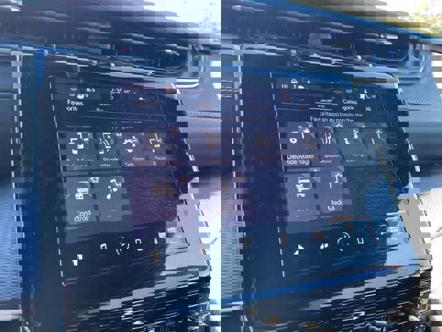 Used 2024 Jeep Grand Cherokee L Altitude image 22