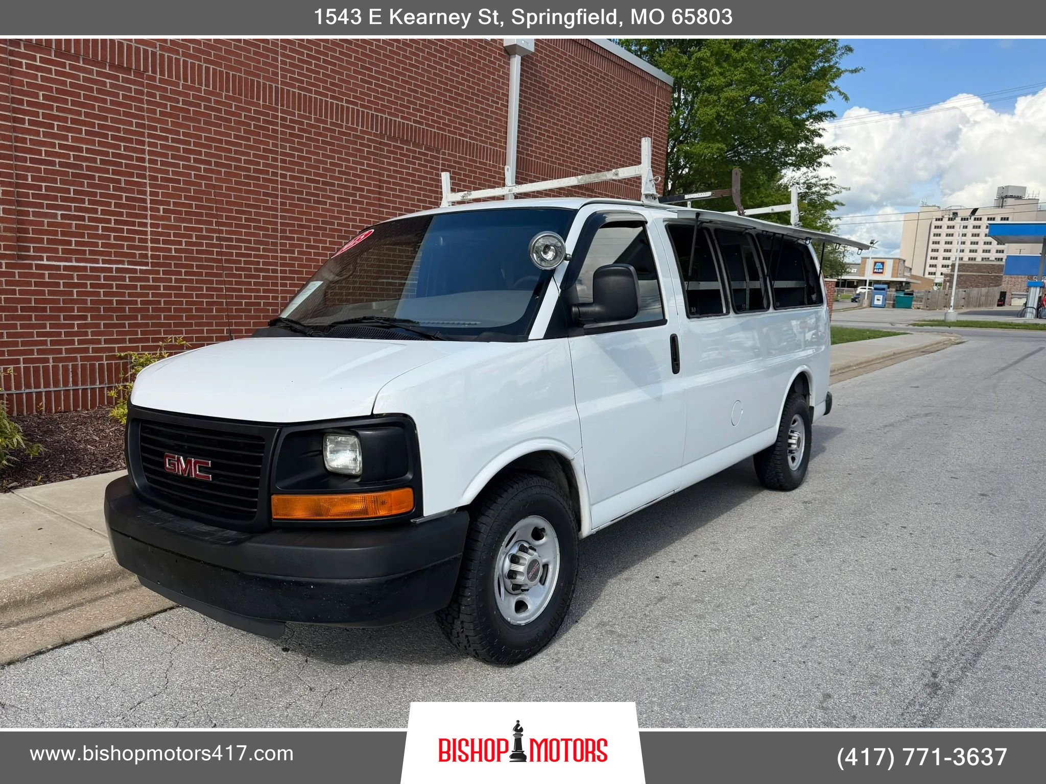 Used 2015 GMC Savana 2500 RWD image 14