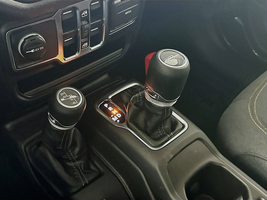 New 2025 Jeep Gladiator Sport AWD/4WD image 12