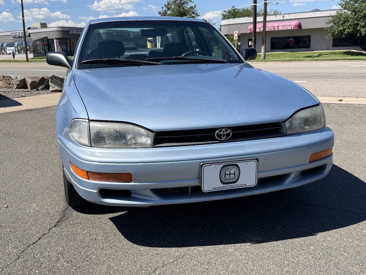 Used 1992 Toyota Camry Deluxe FWD image 17