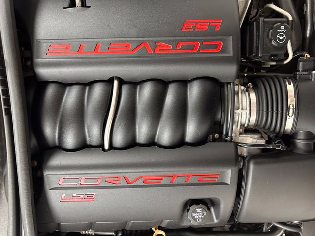 Used 2011 Chevrolet Corvette Convertible w/ Preferred Equipment Group RWD image 10