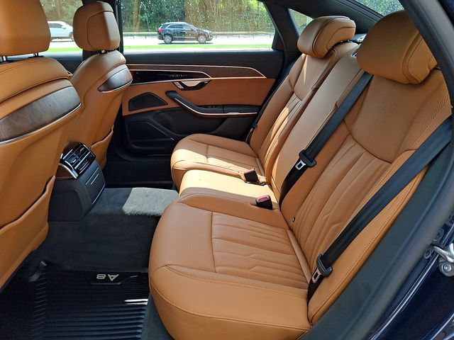 Certified 2025 Audi A8 L 3.0T w/ Executive Package AWD/4WD image 10