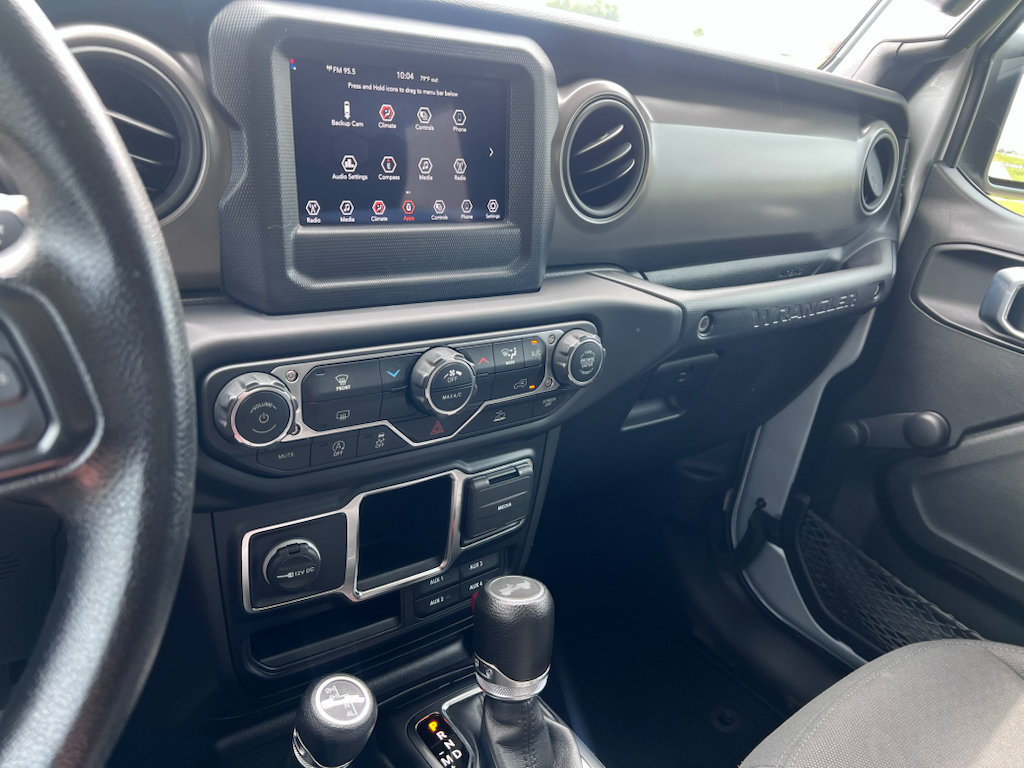 Used 2022 Jeep Wrangler Sport AWD/4WD image 25