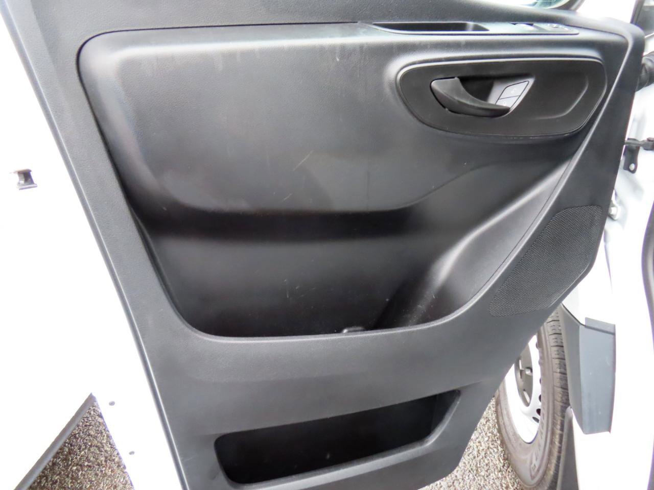 Used 2020 Mercedes-Benz Sprinter 1500 image 13
