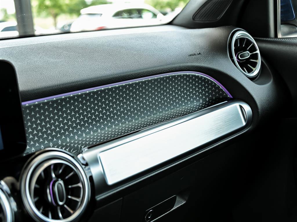 Certified 2025 Mercedes-Benz GLB 250 4MATIC image 23